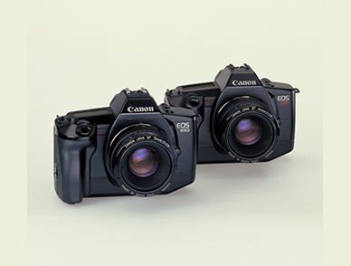 EOS 650 camera and EOS 620 camera